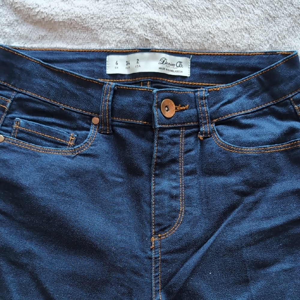 Denim&Co Women's High Rise Dark Blue Flared Jeans with Orange Stitching